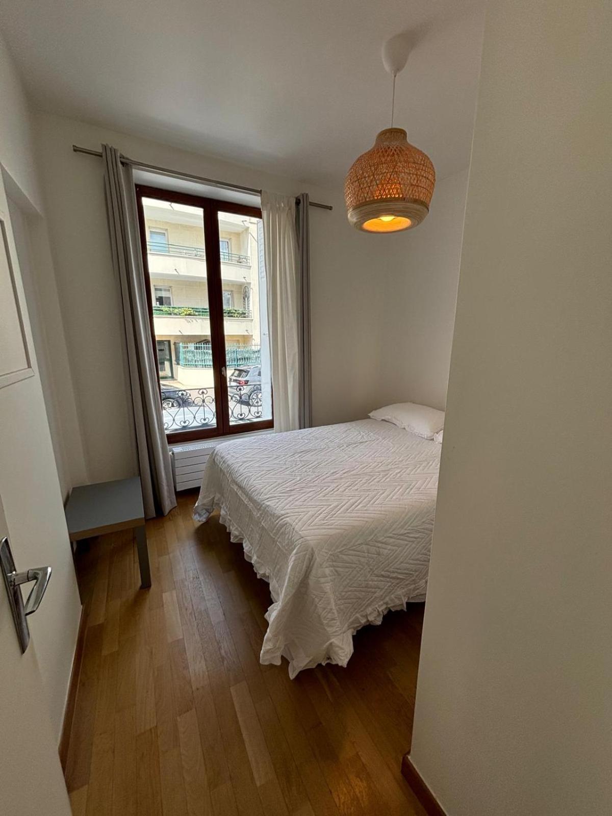 Appartement 2 Chambres Dans Une Belle Maison A Proximite De Paris Asnières Eksteriør bilde